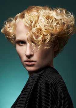© PETER PROSSER HAIR COLLECTION